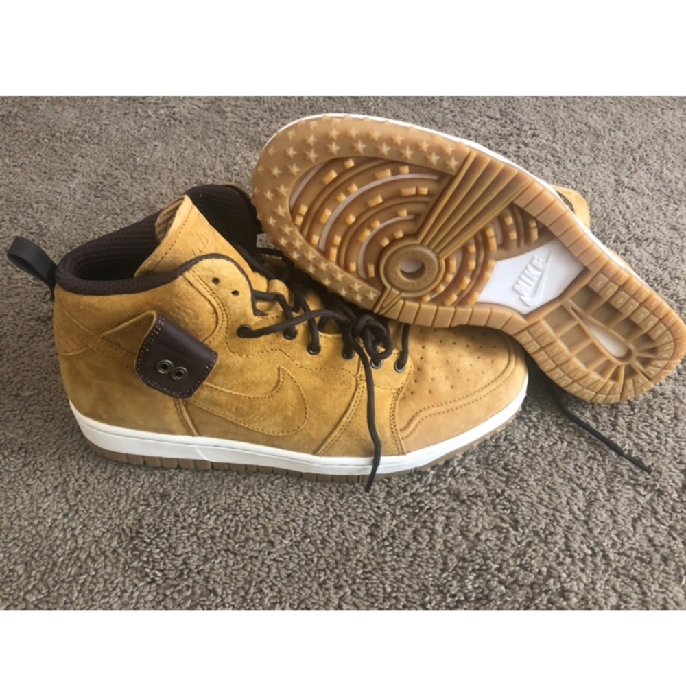 Khaki Nike shoes